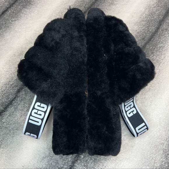UGG Fluff Yeah Slide Black Slippers - Picture 5 of 7